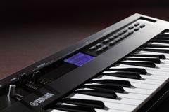 Amazon | ヤマハ YAMAHA シンセサイザー reface DX 出音にこだわった